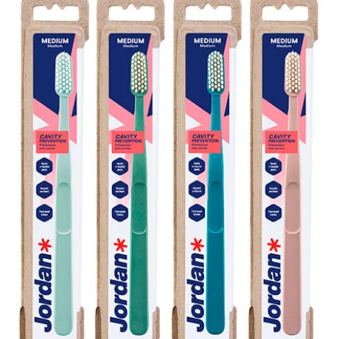Clean Smile Care Tandbørste Ass. Farver | Medium